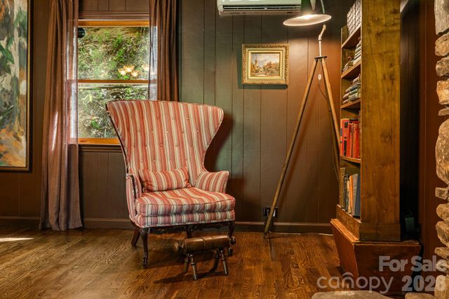 155 Spivey Mountain Road, Asheville, NC 28806