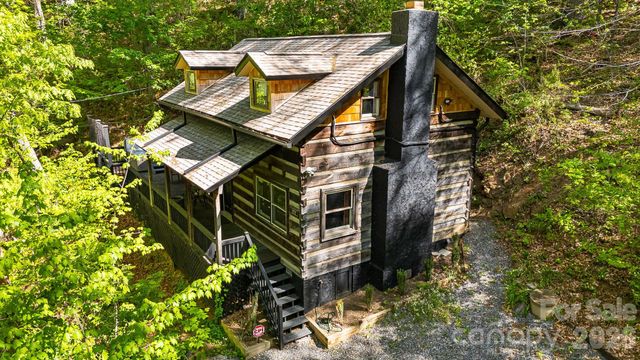 155 Spivey Mountain Road, Asheville, NC 28806