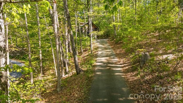 155 Spivey Mountain Road, Asheville, NC 28806