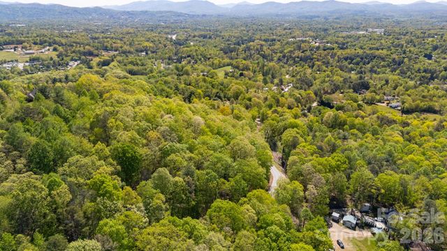 155 Spivey Mountain Road, Asheville, NC 28806
