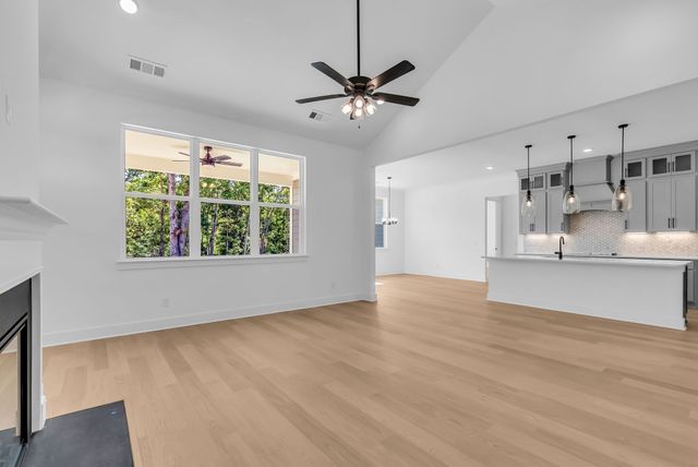 7266 Fairlawn Drive, Fairview, TN 37062