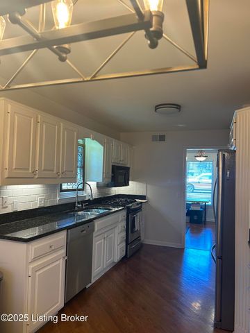 217 Edgewood Dr, Bardstown, KY 40004