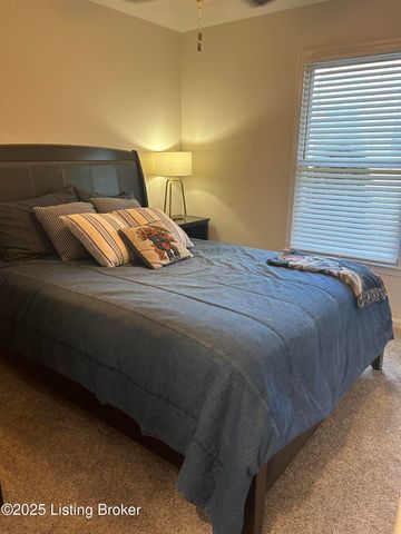 217 Edgewood Dr, Bardstown, KY 40004