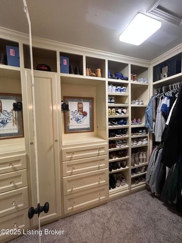 217 Edgewood Dr, Bardstown, KY 40004