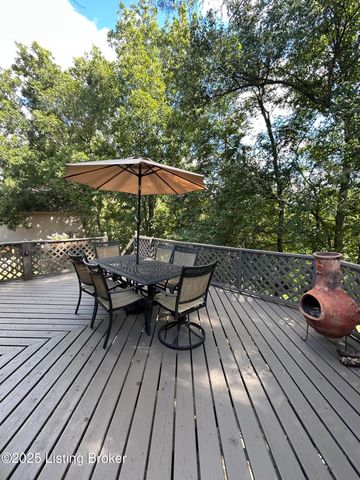 217 Edgewood Dr, Bardstown, KY 40004