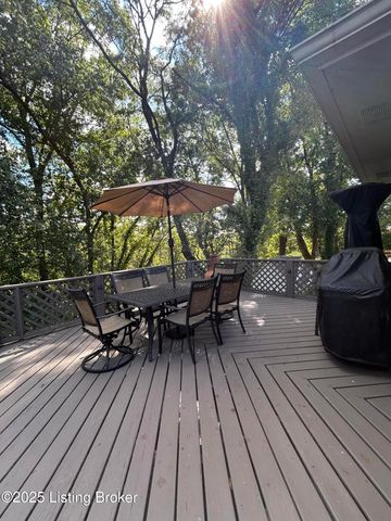 217 Edgewood Dr, Bardstown, KY 40004