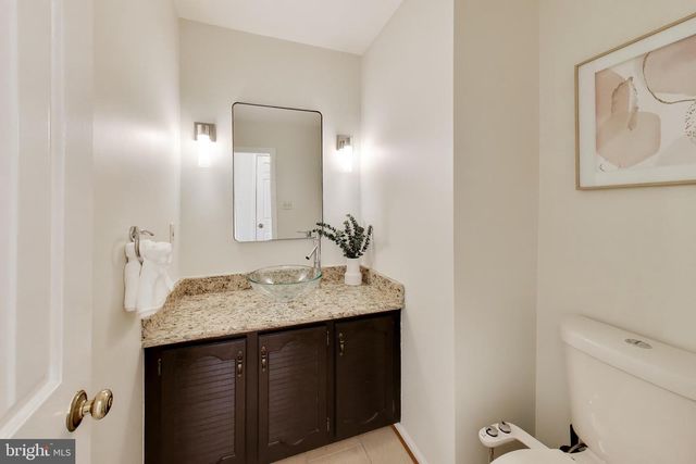 10150 RED SPRUCE RD, Fairfax, VA 22032