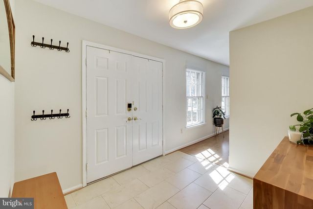 10150 RED SPRUCE RD, Fairfax, VA 22032