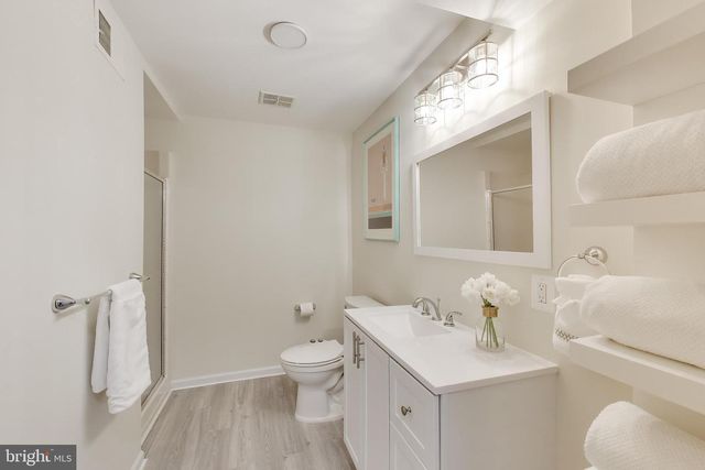 10150 RED SPRUCE RD, Fairfax, VA 22032