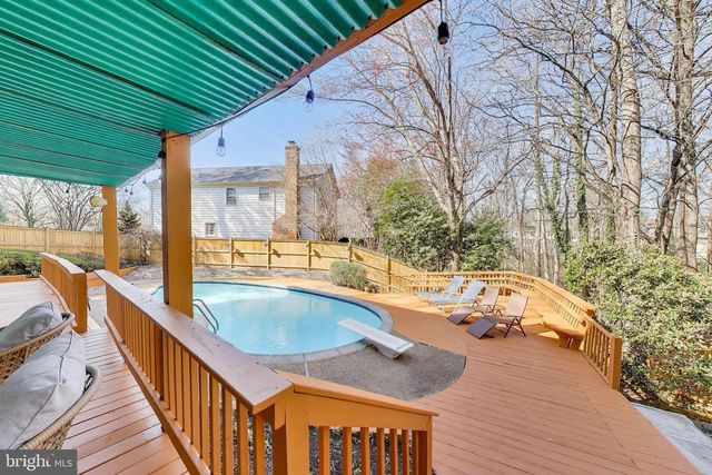 10150 RED SPRUCE RD, Fairfax, VA 22032