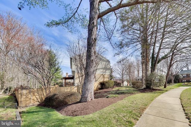 10150 RED SPRUCE RD, Fairfax, VA 22032