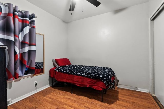 4820 W Haddon Avenue, Chicago, IL 60651