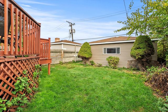 4820 W Haddon Avenue, Chicago, IL 60651