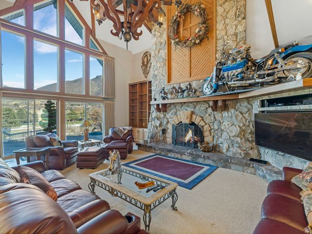 8585 S MT MAJESTIC RD, Sandy, UT 84093