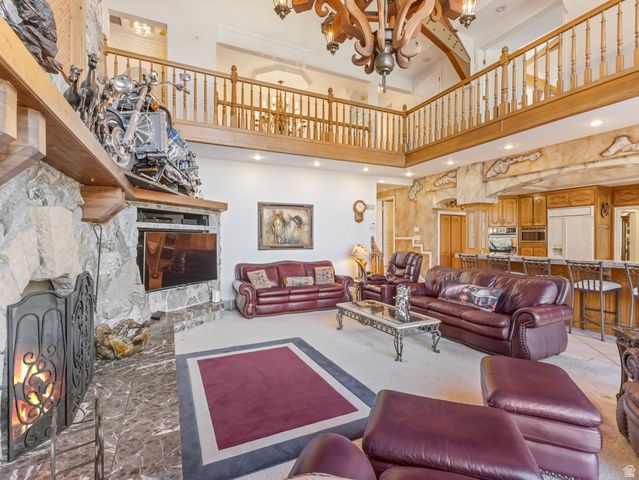 8585 S MT MAJESTIC RD, Sandy, UT 84093