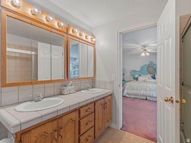 8585 S MT MAJESTIC RD, Sandy, UT 84093