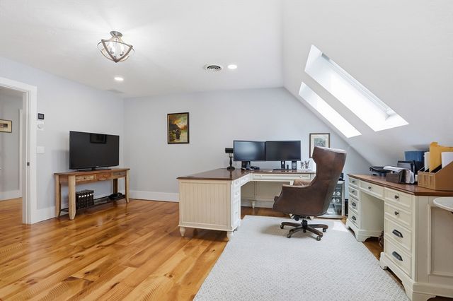 366 River Road, Carlisle, MA 01741