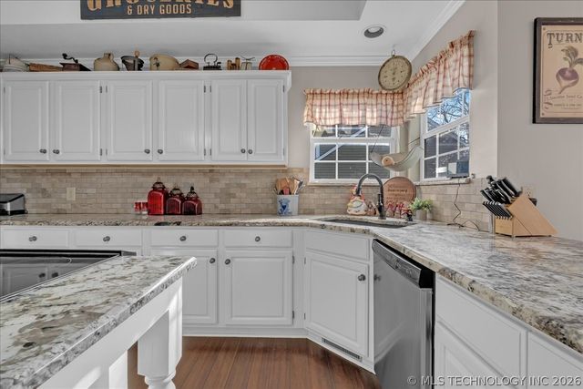 22972 Woodridge Drive, Claremore, OK 74019