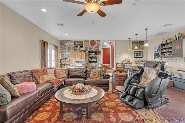 22972 Woodridge Drive, Claremore, OK 74019