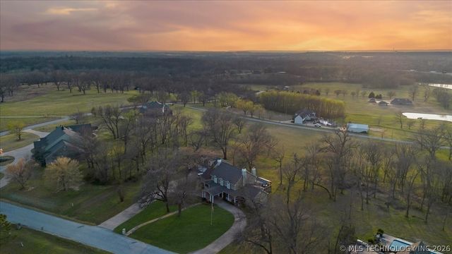 22972 Woodridge Drive, Claremore, OK 74019