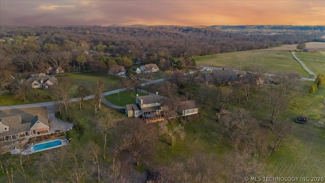 22972 Woodridge Drive, Claremore, OK 74019