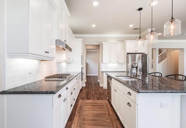 2674 Prescott Avenue, Clovis, CA 93619