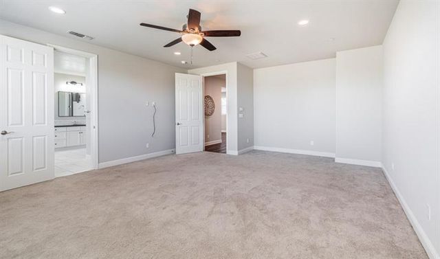 2674 Prescott Avenue, Clovis, CA 93619