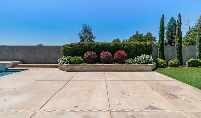 2674 Prescott Avenue, Clovis, CA 93619