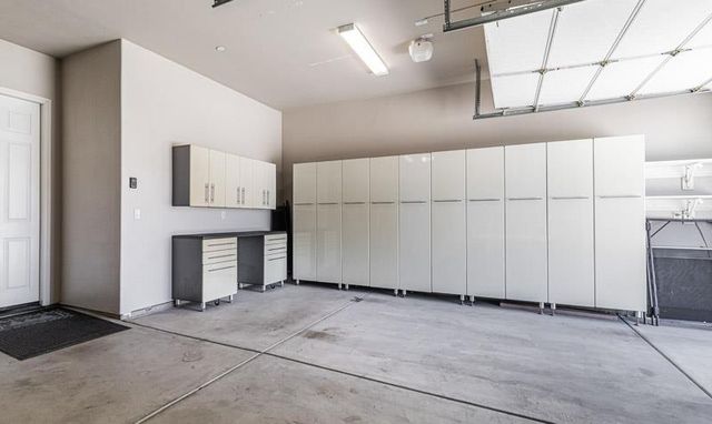 2674 Prescott Avenue, Clovis, CA 93619