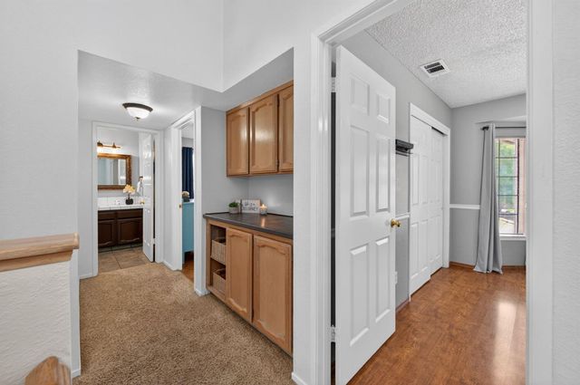 6477 N Hanover Avenue, Fresno, CA 93722