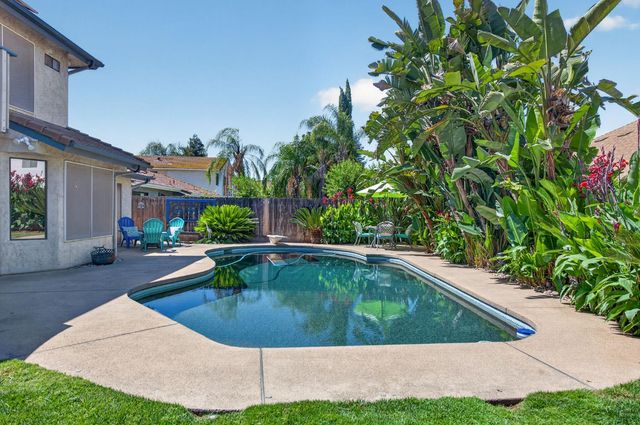 6477 N Hanover Avenue, Fresno, CA 93722