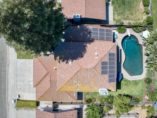6477 N Hanover Avenue, Fresno, CA 93722