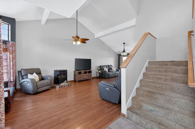 6477 N Hanover Avenue, Fresno, CA 93722