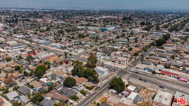 9145 S Broadway, Los Angeles, CA 90003