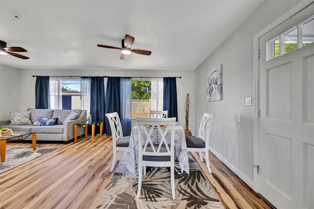 565 55TH AVENUE NE, St Petersburg, FL 33703