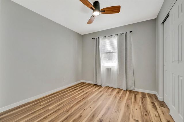 565 55TH AVENUE NE, St Petersburg, FL 33703