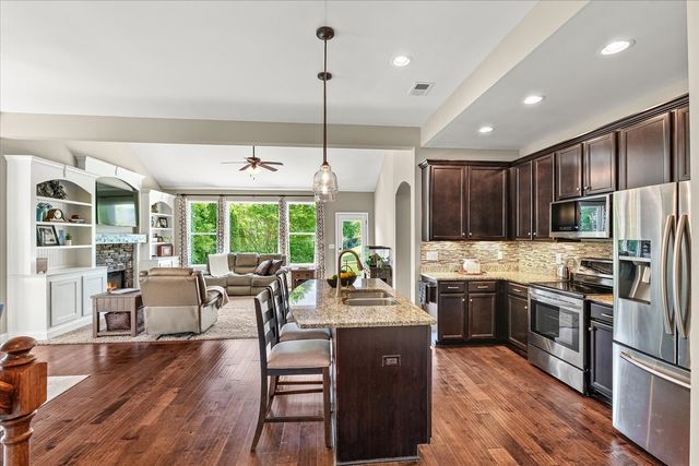 2626 Westerham Way, Thompsons Station, TN 37179