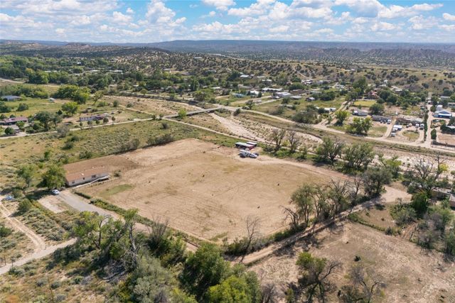 28 Sunlight View, Santa Fe, NM 87506