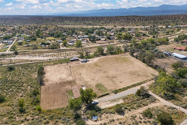 28 Sunlight View, Santa Fe, NM 87506