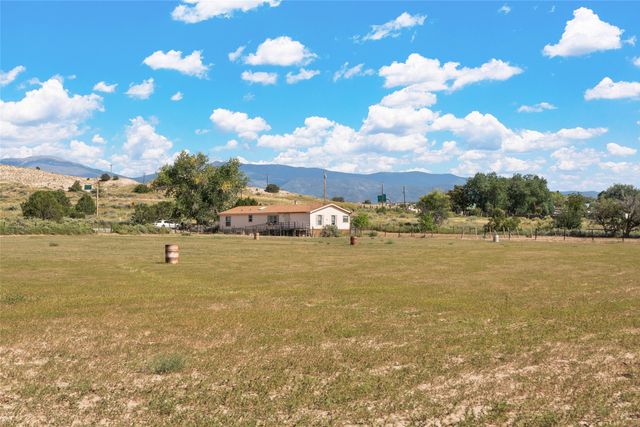 28 Sunlight View, Santa Fe, NM 87506