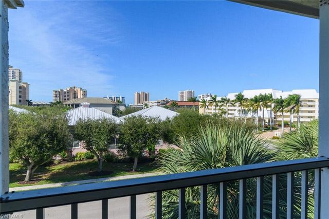 1020 Swallow AVE 302, Marco Island, FL 34145