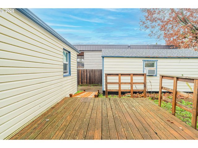 616 Se 60TH Ave, Portland, OR 97215