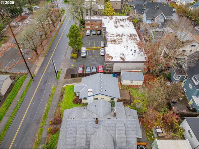 616 Se 60TH Ave, Portland, OR 97215