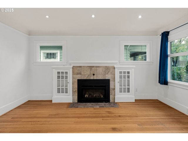 616 Se 60TH Ave, Portland, OR 97215