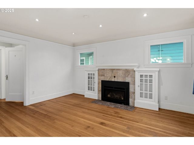 616 Se 60TH Ave, Portland, OR 97215