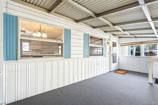 900 Mountain View Avenue, Longmont, CO 80501