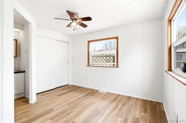 900 Mountain View Avenue, Longmont, CO 80501