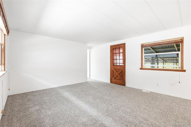 900 Mountain View Avenue, Longmont, CO 80501