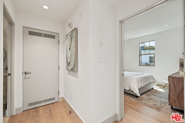 130 S Sepulveda Boulevard 415, Los Angeles, CA 90049