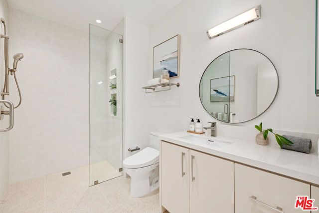 130 S Sepulveda Boulevard 415, Los Angeles, CA 90049